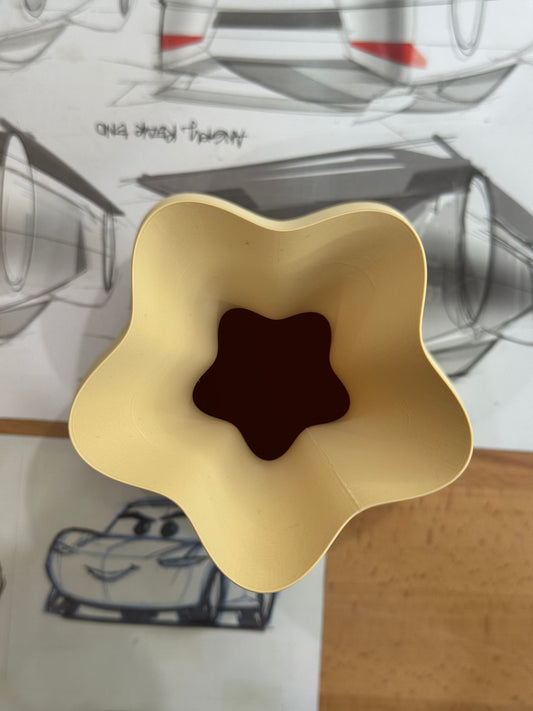 5 Point Vase